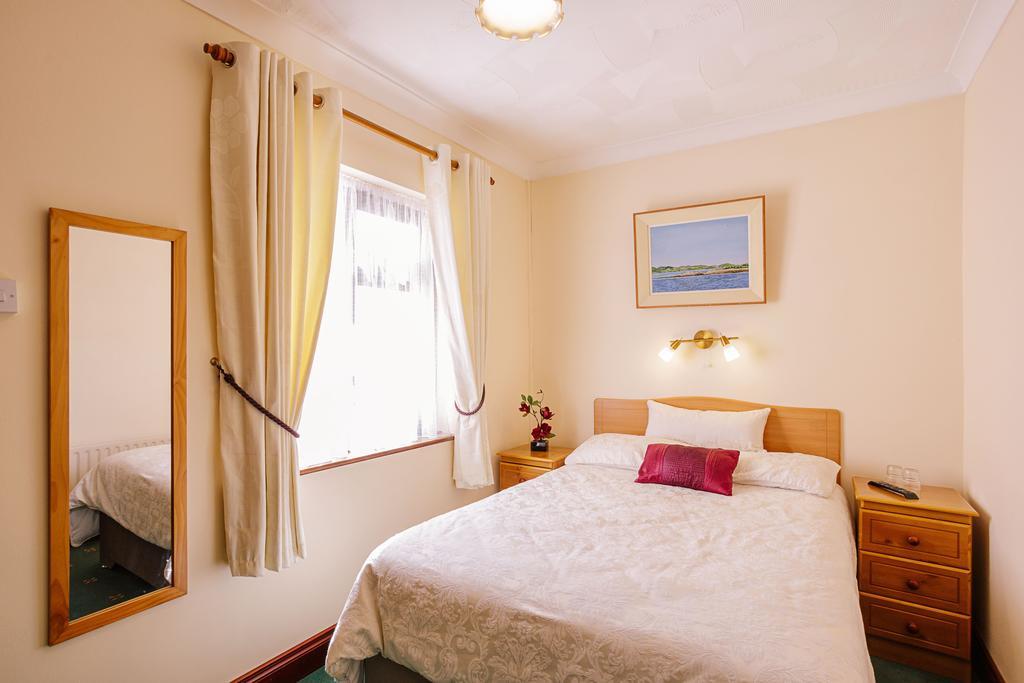 Bed and Breakfast The Harp Cill Airne Esterno foto