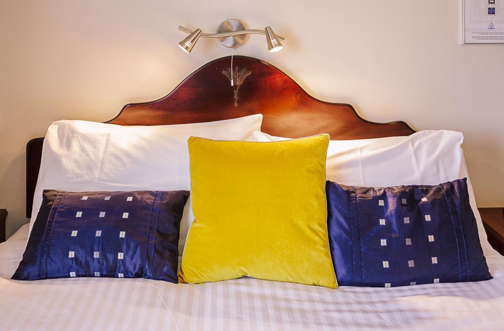 Bed and Breakfast The Harp Cill Airne Esterno foto